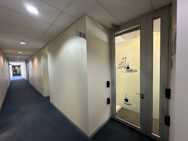 To Let commercial Property for Rent in Pinelands Western Cape